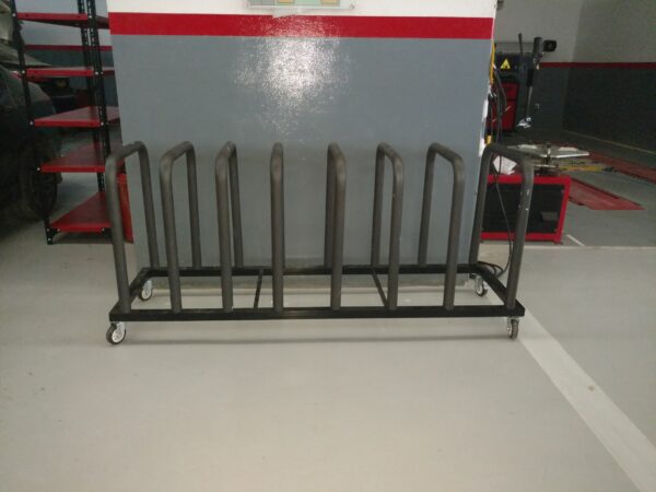 Tire Stand - Image 2